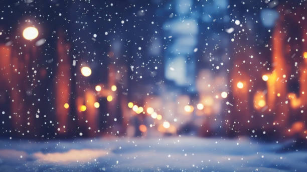 小雪が降る冬の夜の街の広場の美しい背景画像。 - christmas snow ストックフォトと画像