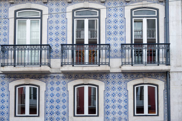 istock Facades of buildings in Lisbon 1733963072