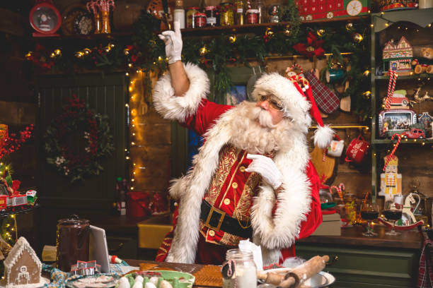 istock Santa cooking in his kitchen 1734061765