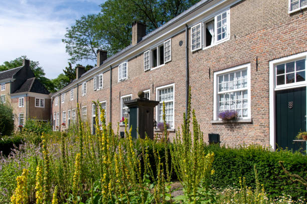 istock Beguinage (Begijnhof) in Breda, the Netherlands 1734071708