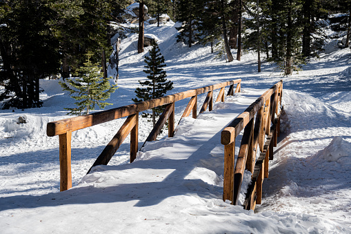 Snow covered hiking trails atop San Jacinto Mountains in Palm Springs, CA in winter