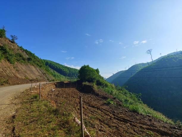 istock High mountain in vietnam 1734583564