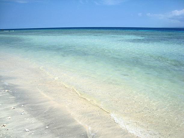 istock White beach at Gili Trawangan, Indonesia 173483856