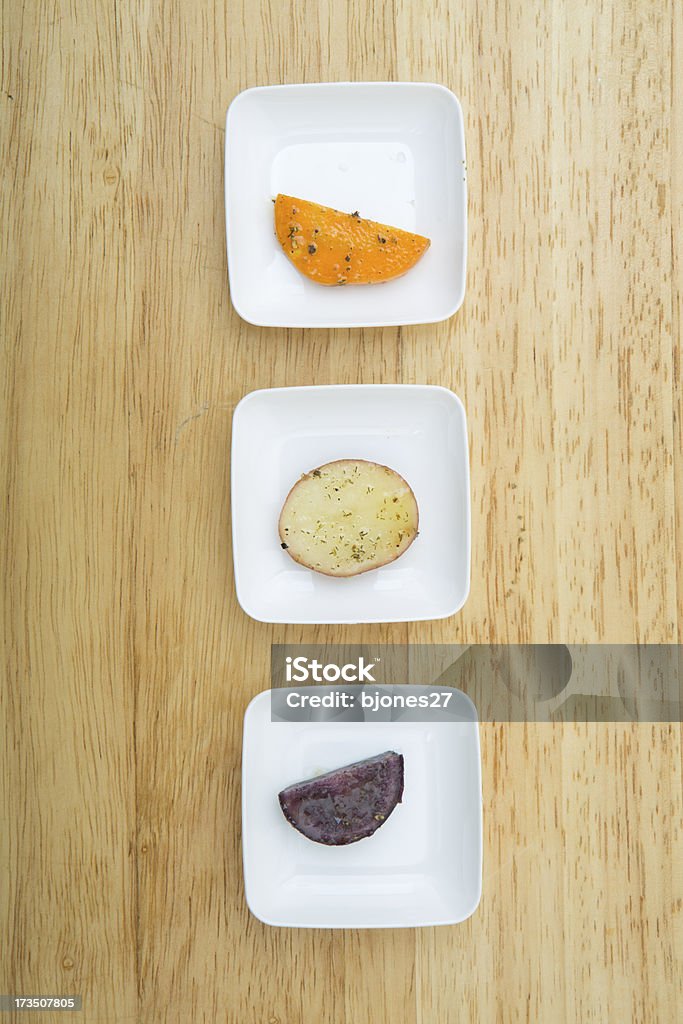 Di fette di patata - Foto stock royalty-free di Alimentazione sana