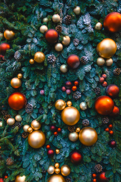 istock Decorated Christmas tree with balls 1735400533