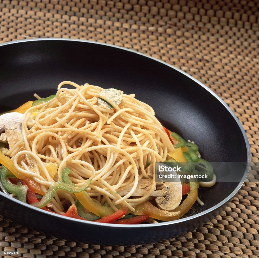 Espagueti Primavera - Foto de stock de Alimento libre de derechos