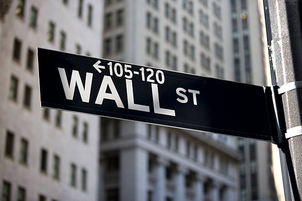 istock Wall street sign in Manhattan 173543666