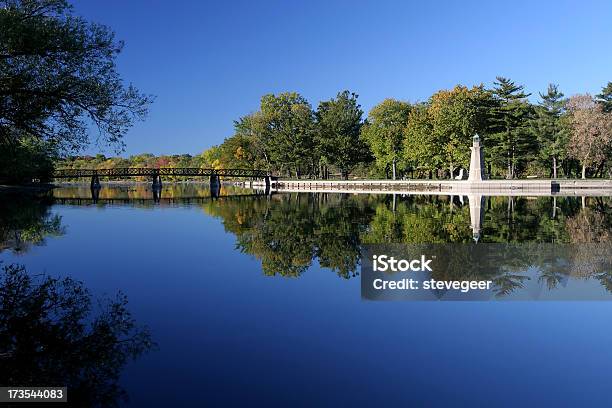 Footbridge Over The Fox River Illinois Stock Photo - Download Image Now - Geneva - Switzerland, Illinois, Lake