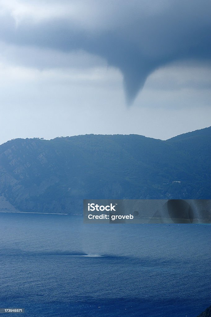 Remoinho de Águaweather forecast - Royalty-free Tornado Foto de stock