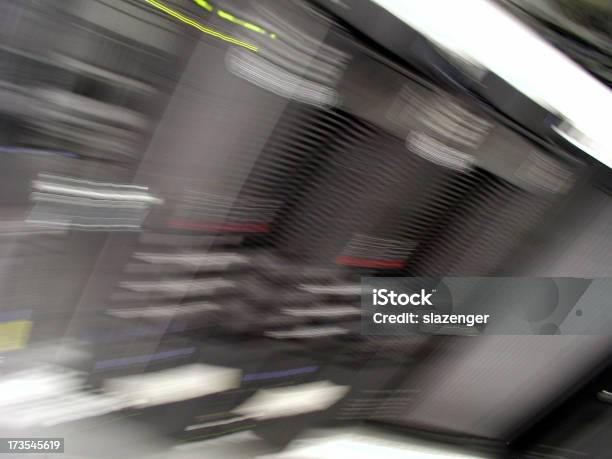 Ibmserver Stockfoto und mehr Bilder von Fotografie - Fotografie, Netzwerkserver, Bewegungsunschärfe