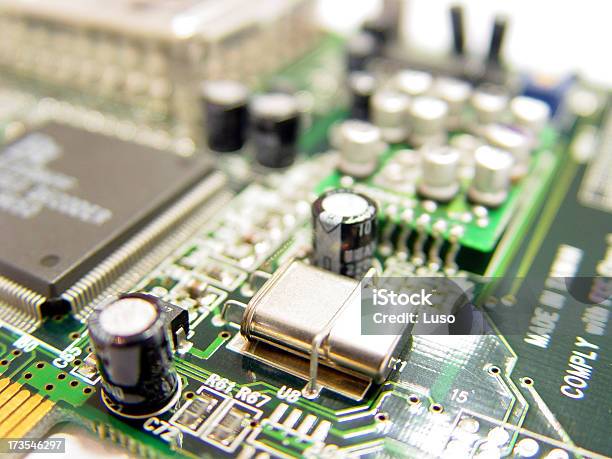 Componenti Digitale - Fotografie stock e altre immagini di Chip del computer - Chip del computer, Colore verde, Componente elettrico