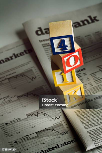 퇴직 연금 401 K 저축 및 투자 비상금 조립블록 401k에 대한 스톡 사진 및 기타 이미지 - 401k, Stock Market Crash, 개념