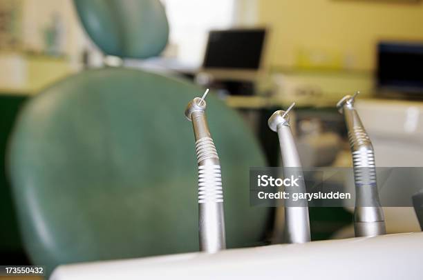 Foco Diferencial Imagem Do Escritório De Dentista - Fotografias de stock e mais imagens de Arranjo - Arranjo, Beleza, Bem-estar