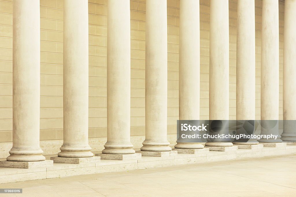 Pietra Greco colonna classica architettura romana - Foto stock royalty-free di Colonna architettonica