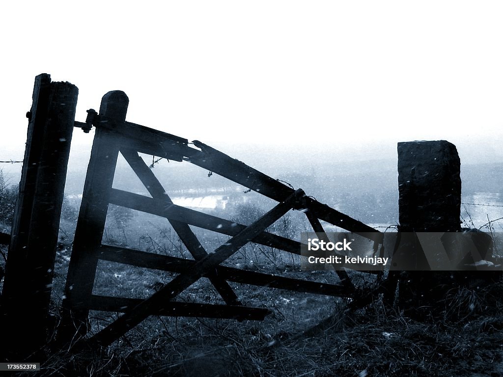 Hiver-ferme la porte - Photo de Ferme - Aménagement de l'espace libre de droits