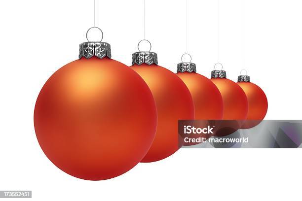 Bolas De Natal Vermelha Isolado - Fotografias de stock e mais imagens de Advento - Advento, Bola de Árvore de Natal, Branco