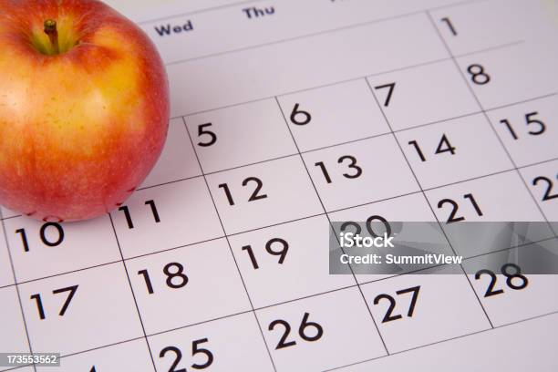 Apple Al Giorno - Fotografie stock e altre immagini di Calendario - Calendario, Mela, Raccolto