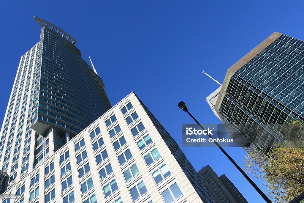 Moderna torre Building - Foto stock royalty-free di Affari