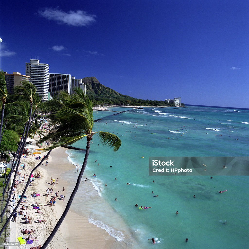 Playa de Waikiki - Foto de stock de Waikiki libre de derechos