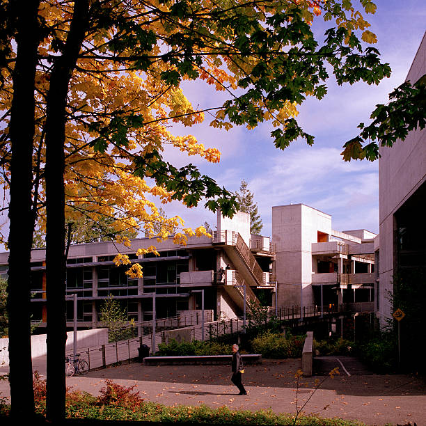 istock The Evergreen State College Campus 173556376