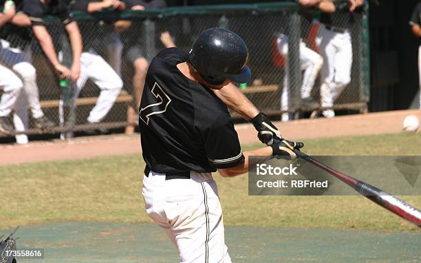 De Potência - Fotografias de stock e mais imagens de Universidade - Universidade, Atleta, Basebol