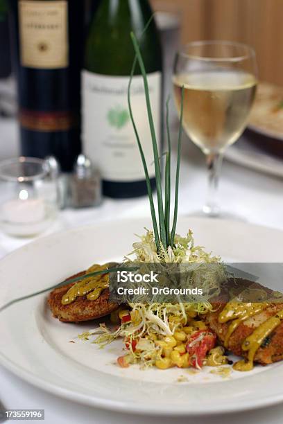 Organizar La Cena Foto de stock y más banco de imágenes de Alimento - Alimento, Aperitivo - Plato de comida, Bandeja