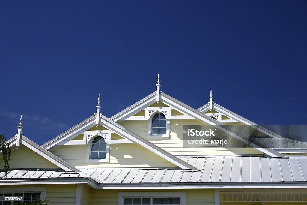 Victorian tejados - Foto de stock de Casa libre de derechos