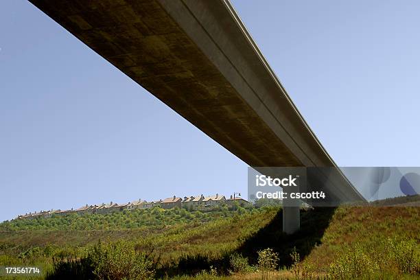 Straßenüberführung Für Suburbia Stockfoto und mehr Bilder von Ansicht aus erhöhter Perspektive - Ansicht aus erhöhter Perspektive, Auto, Brücke