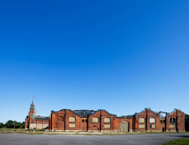 istock Derelict Landmark Pullman Factory, Chicago 173563748