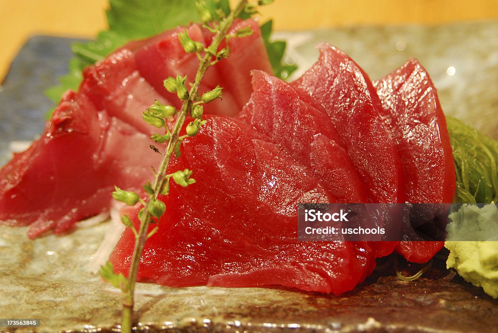 Jugoso plato Sashimi - Foto de stock de Comida japonesa libre de derechos