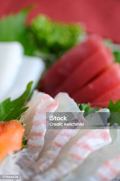 Sashimi - Fotografie stock e altre immagini di Alimentazione sana - Alimentazione sana, Calamaro, Cibi e bevande