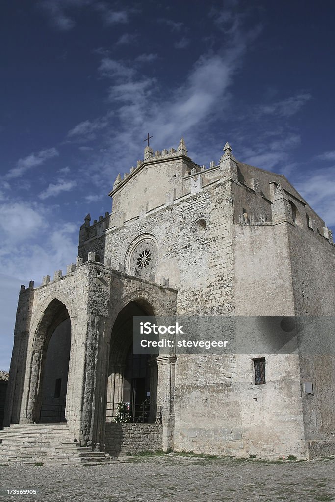 Chiesa Matrice a Erice, Sicilia - Foto stock royalty-free di Ambientazione esterna