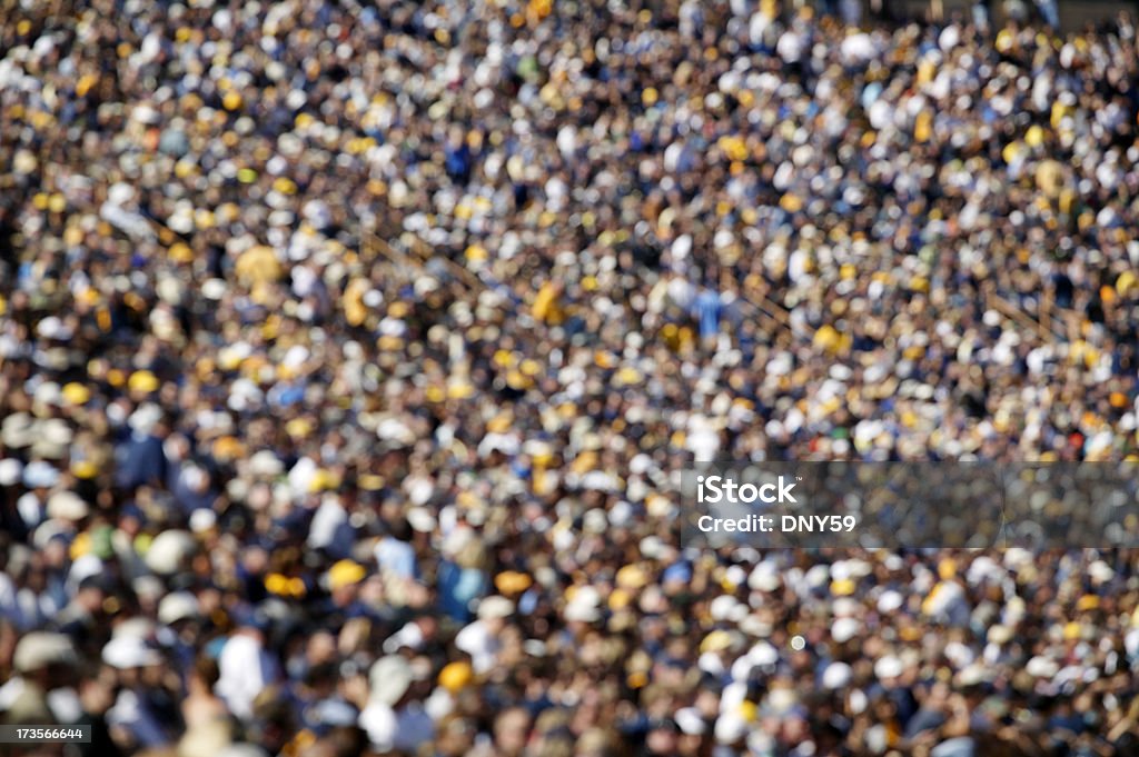 Flou foule - Photo de Stade libre de droits