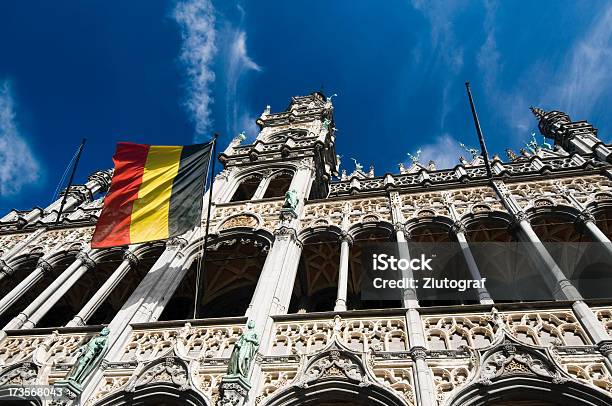 Bruxelasgrandplace - Fotografias de stock e mais imagens de Bairro Antigo - Bairro Antigo, Bandeira da Bélgica, Benelux