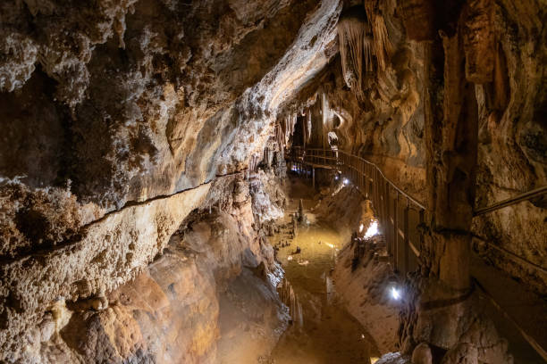 istock Grotte de Limousis, Limousis cave, Aude, Occitania 1735682192