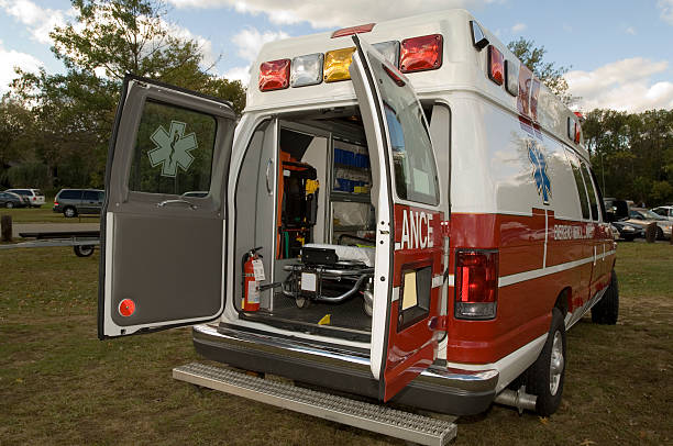Carro de Ambulância - fotografia de stock