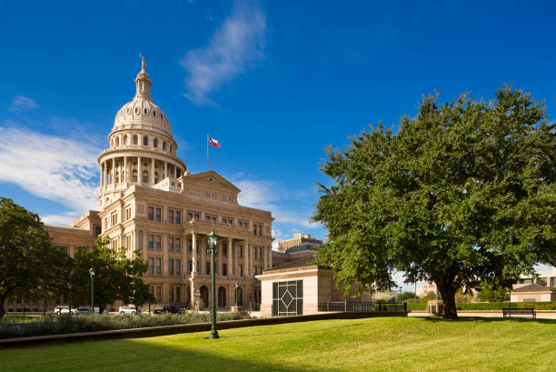 kapitol stanu teksas w austin budynek - texas state flag texas dome austin texas zdjęcia i obrazy z banku zdjęć