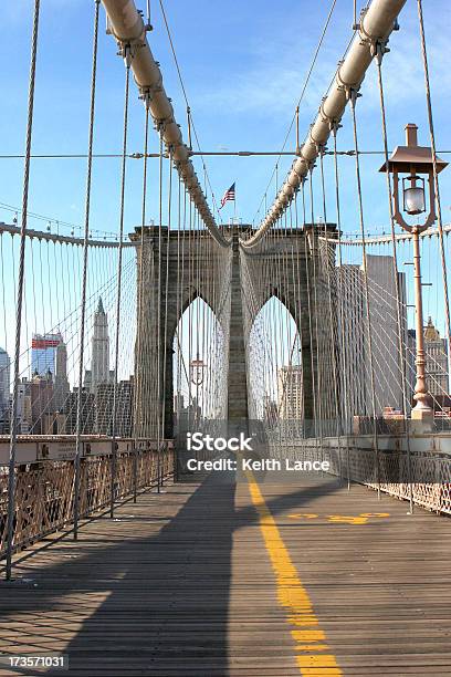 Foto de Brooklyn Bridge e mais fotos de stock de Arquitetura - Arquitetura, Azul, Aço