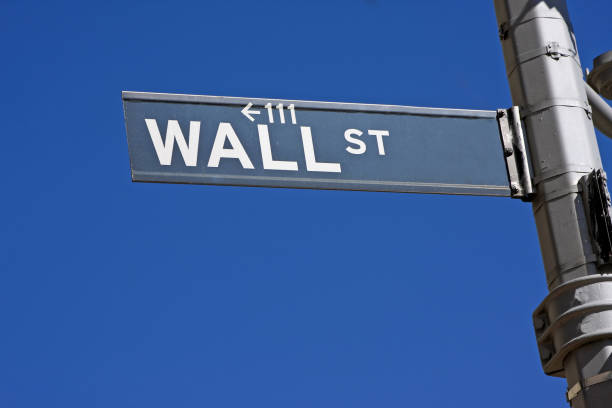 istock Wall Street sign # 13 XL 173572152