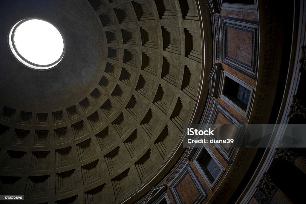 Cúpula de panteão interior - Royalty-free Arcaico Foto de stock