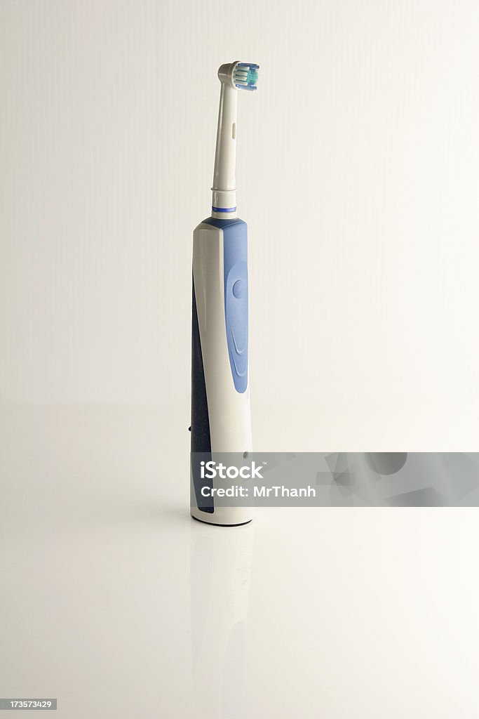 電動歯ブラシサイド - カットアウトのロイヤリティフリーストックフォト