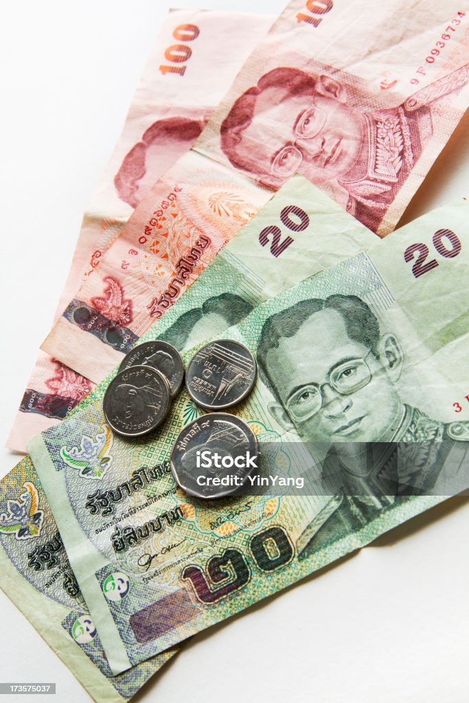 Moeda de Baht da Tailândia contas, moedas, Vt - Foto de stock de Branco royalty-free