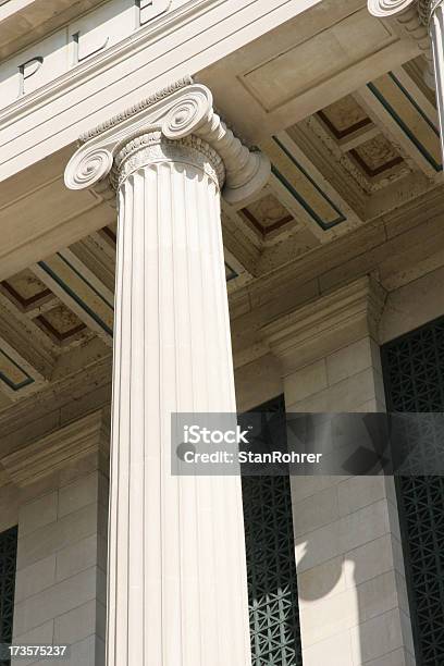 Grecka Kolumna Masoni Temple - zdjęcia stockowe i więcej obrazów Architektura - Architektura, Budynek z zewnątrz, Cięcie w linii środkowej