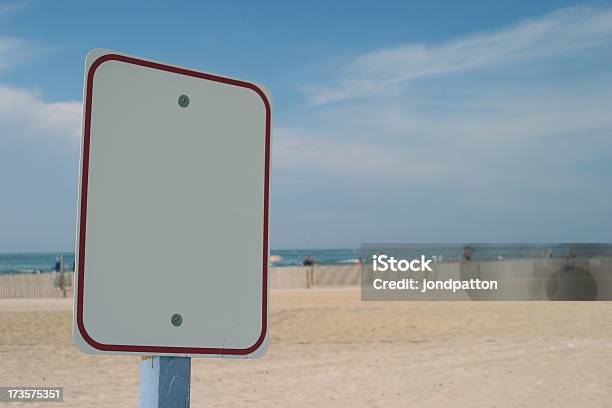 浜辺の標識 - バケーションのストックフォトや画像を多数ご用意 - バケーション, ポスター貼り, メッセージ