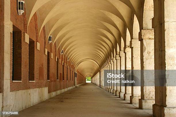 Foto de Arches e mais fotos de stock de Antigo - Antigo, Arco - Característica arquitetônica, Arquitetura