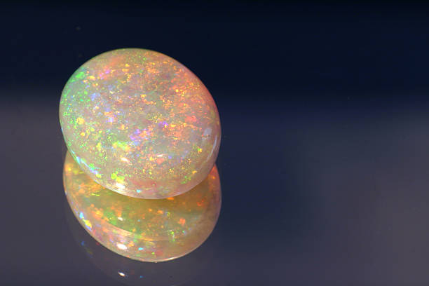 Opal opal on mirror Translucent stock pictures, royalty-free photos & images