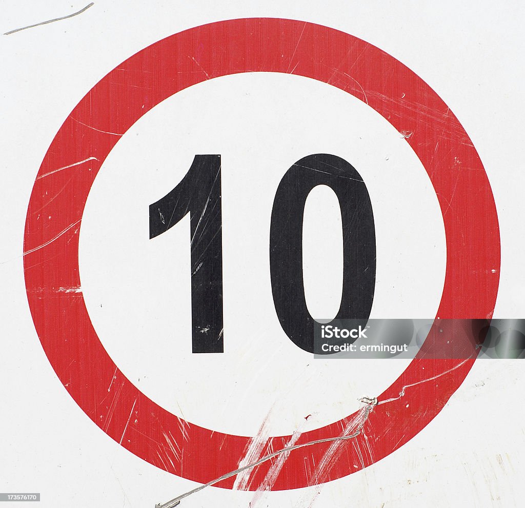 Señal de límite de velocidad - Foto de stock de Número 10 libre de derechos