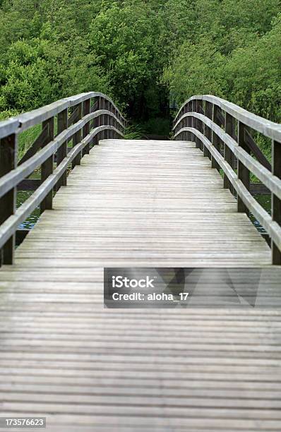 Holzbrücke Stockfoto und mehr Bilder von Brücke - Brücke, Fluchtpunkt, Fotografie