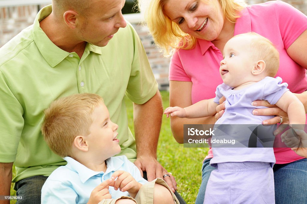 Glückliche Familie - Lizenzfrei 2-3 Jahre Stock-Foto