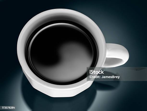 Yin Yang Nel Caffè - Fotografie stock e altre immagini di Attività del Fine-Settimana - Attività del Fine-Settimana, Bibita, Caffeina